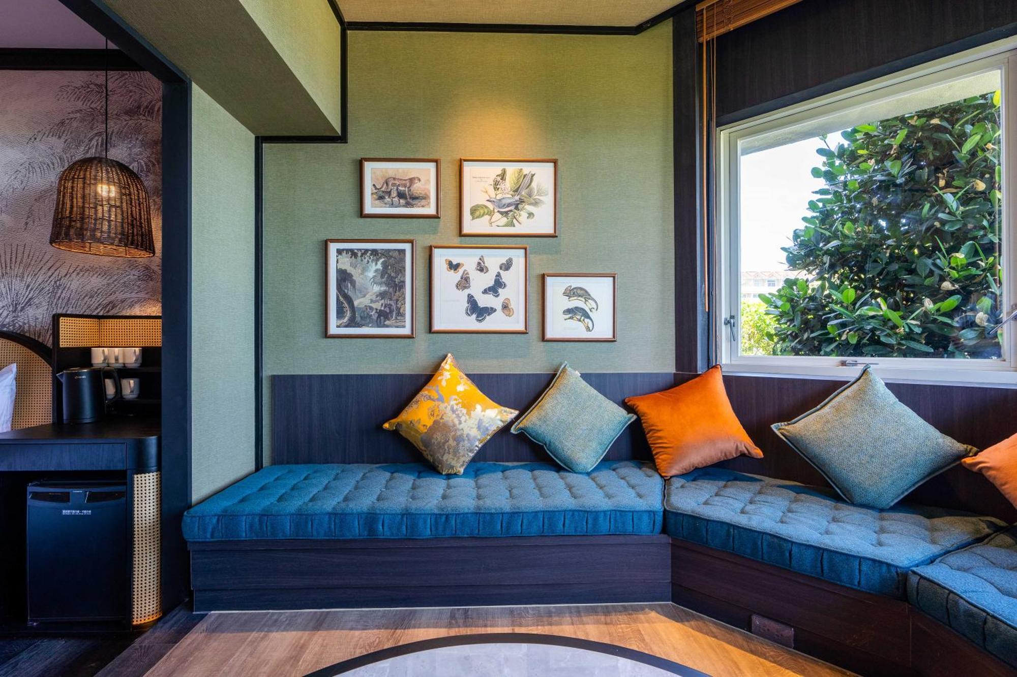 Hualien Farglory Hotel Yanliau Kültér fotó A suite at the hotel
